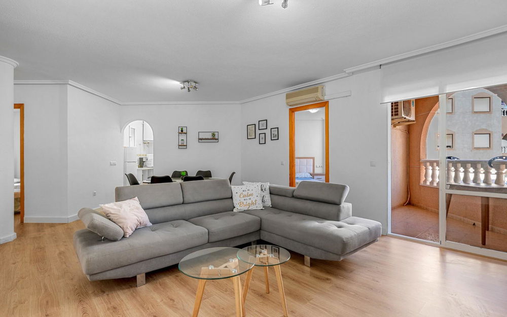 Torrevieja · Alicante REF #CSPX-31422 · Apartment 1279761846