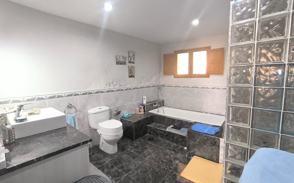 Monóvar – Monòver · Alicante REF #CSPX-93976 · Villa 3846529658