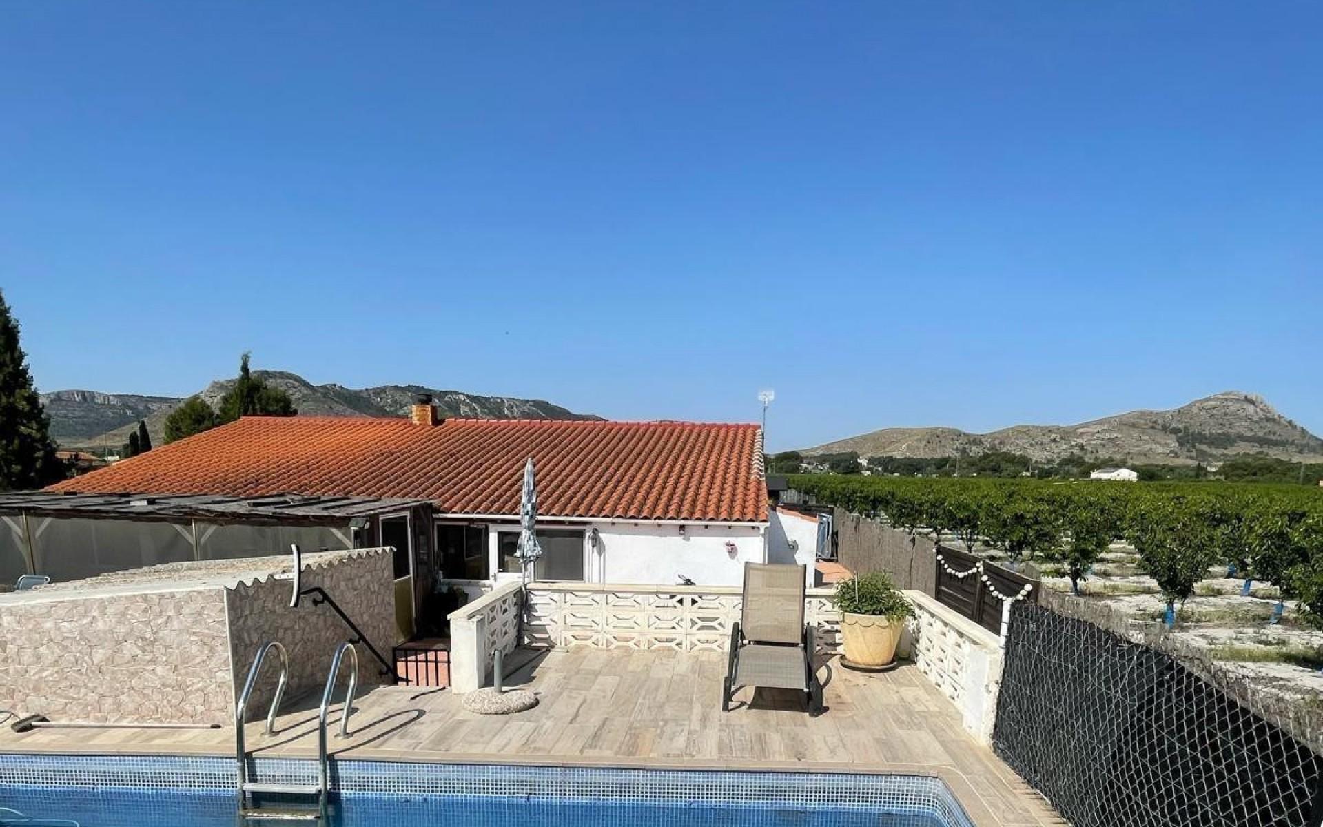 Villena · Alicante REF #CSPX-16271 · Villa