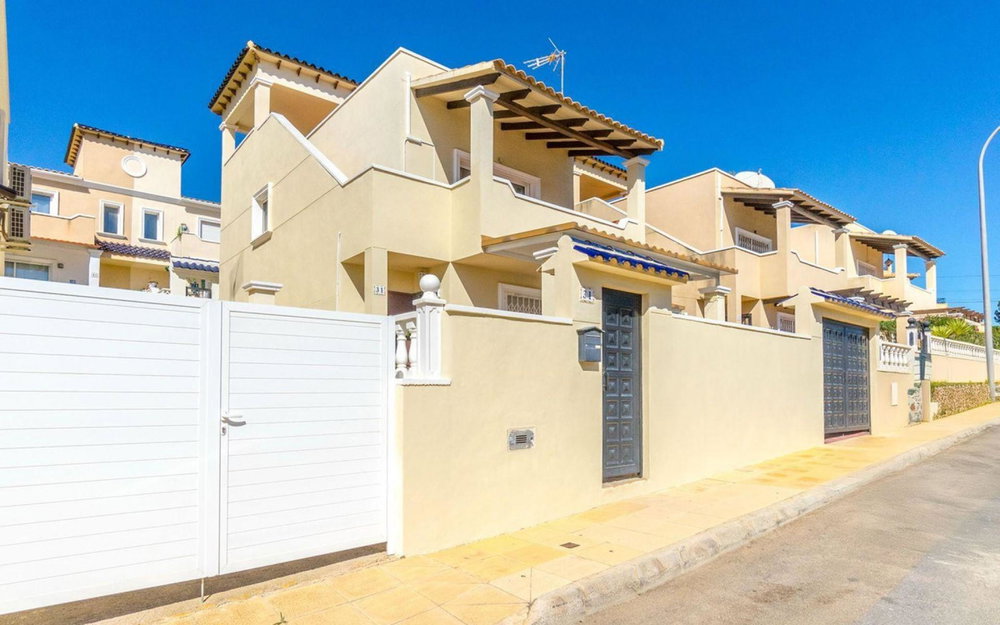 Villamartin · Alicante REF #CSPX-74237 · Villa 3471733459