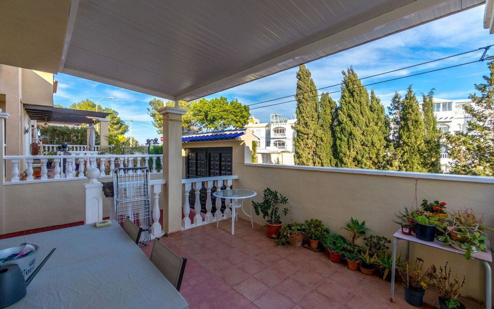 Villamartin · Alicante REF #CSPX-74237 · Villa 3471733459