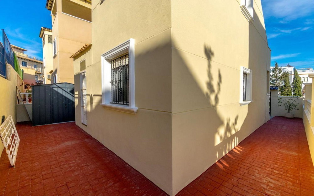 Villamartin · Alicante REF #CSPX-74237 · Villa 3471733459
