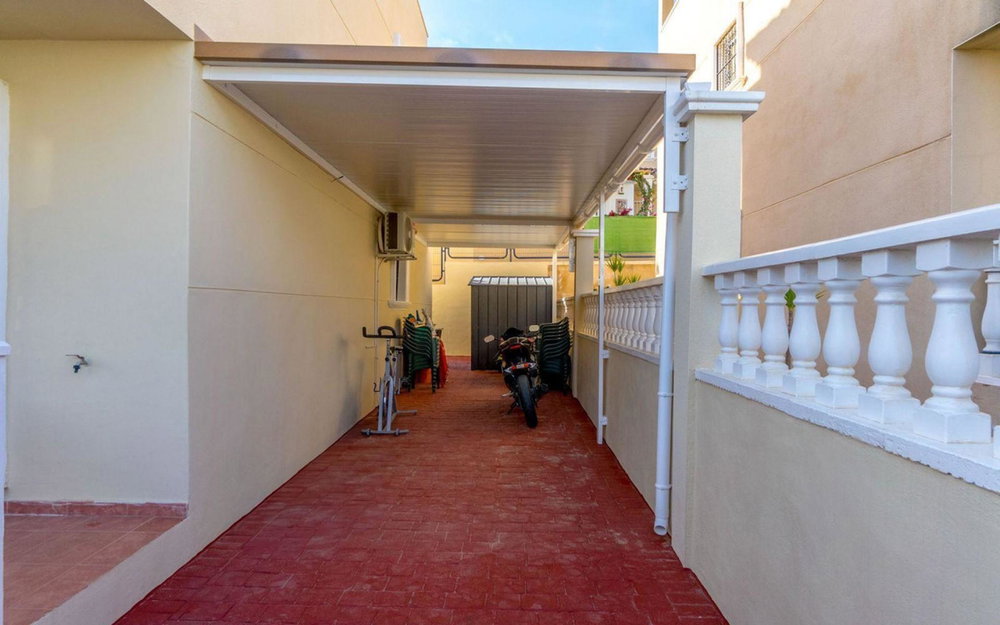 Villamartin · Alicante REF #CSPX-74237 · Villa 3471733459