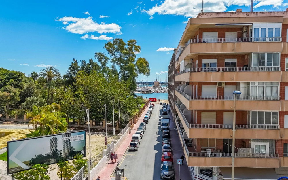 Torrevieja · Alicante REF #CSPX-72357 · Apartment 232452747