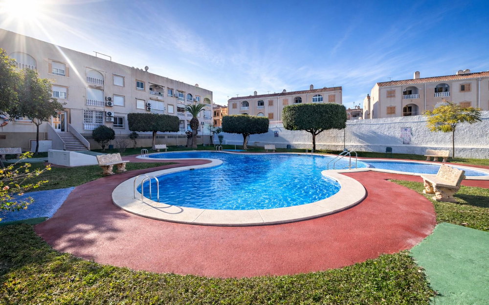 Torrevieja · Alicante REF #CSPX-45879 · Apartment 3834588432