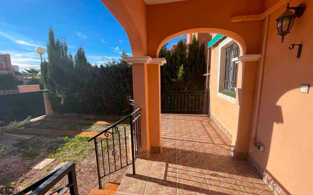 Los Montesinos · Alicante REF #CSPX-71744 · Townhouse 353408596