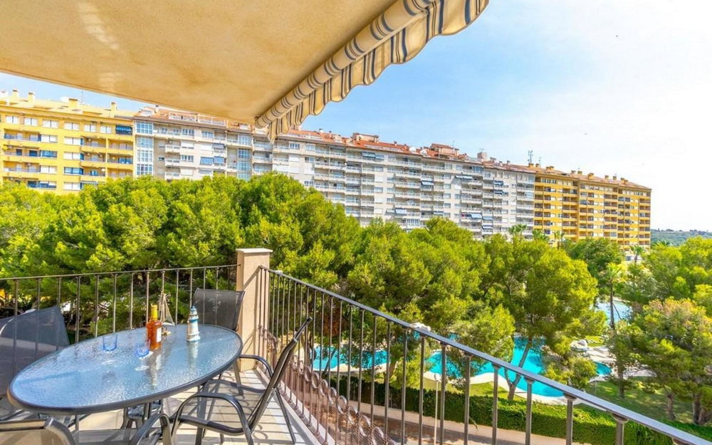 Campoamor · Alicante REF #CSPX-31545 · Apartment 3250183107