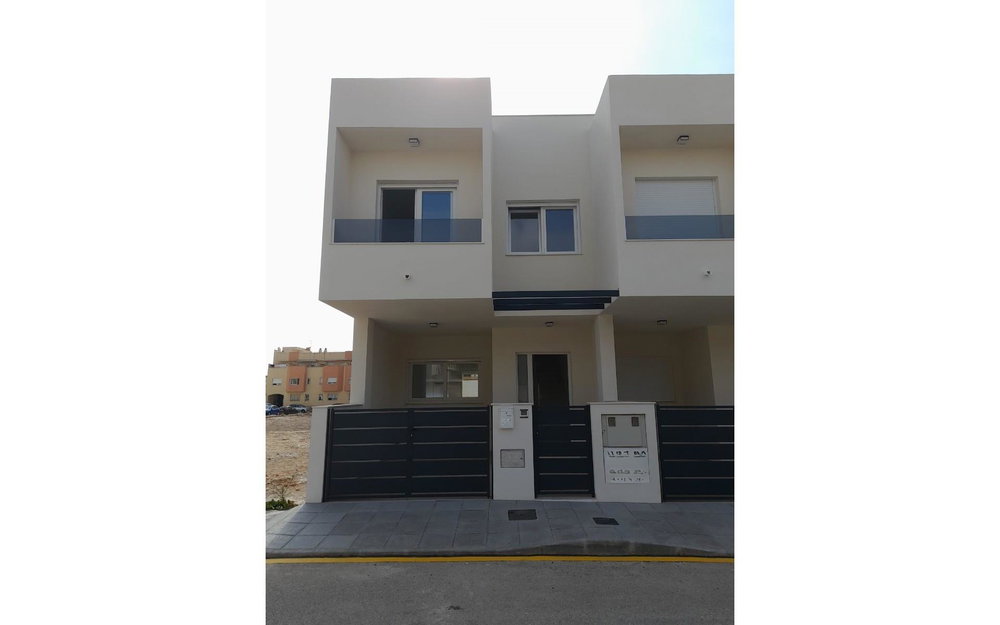 Pilar de la Horadada · Alicante REF #CSPX-79406 · Townhouse 3834895794