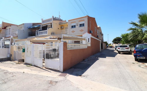 Torrevieja · Alicante REF #CSPX-78712 · Townhouse 3605524839