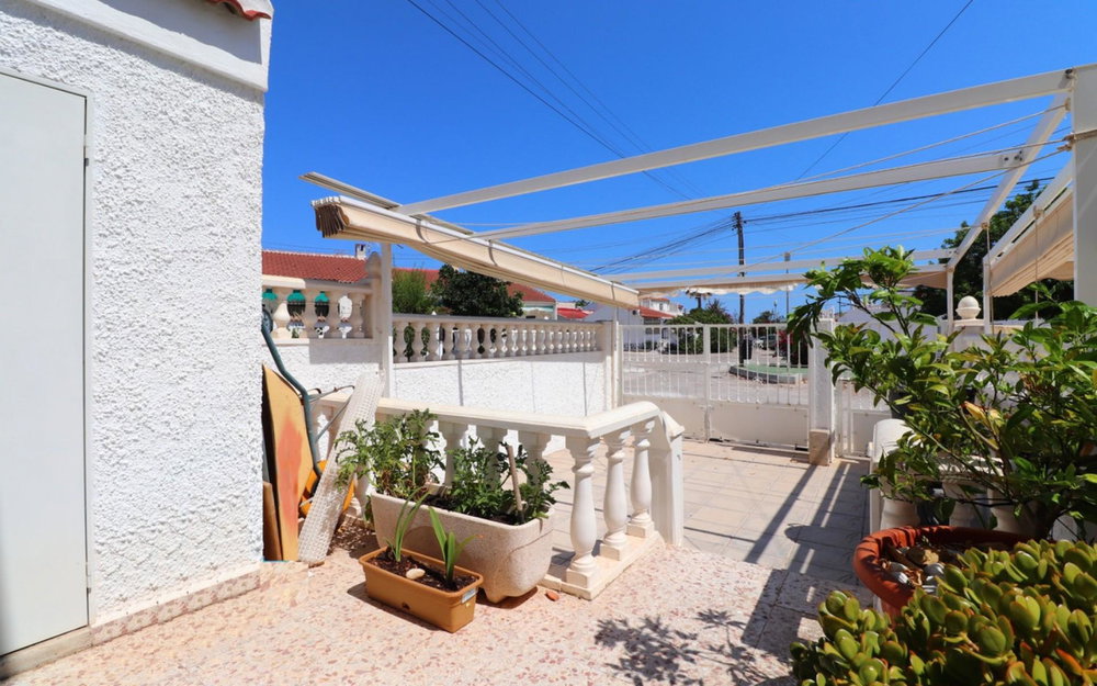Torrevieja · Alicante REF #CSPX-78712 · Townhouse 3605524839