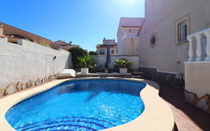 Rojales · Alicante REF #CSPX-76699 · Villa 1728448786