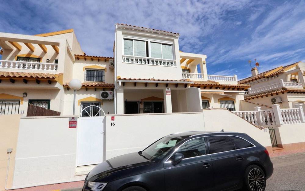 Punta Prima · Alicante REF #CSPX-29472 · Townhouse 1889889320