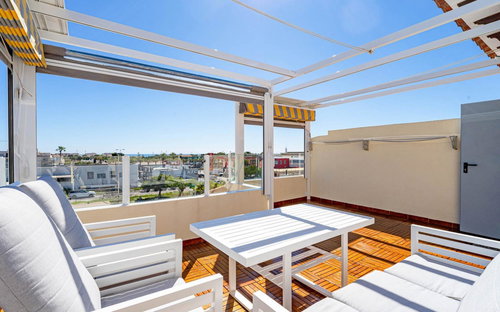 Punta Prima · Alicante REF #CSPX-44661 · Townhouse 918120949