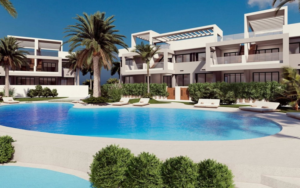 Torrevieja · Alicante REF #CSPN-83525 · Townhouse 3959578656