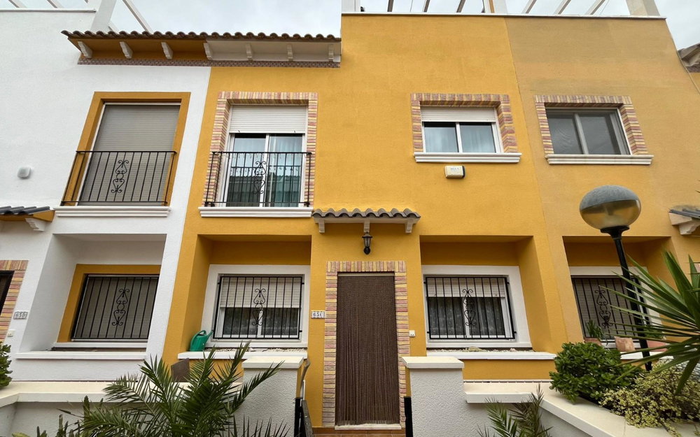 Catral · Alicante REF #CSPZ-59827 · Townhouse 10950514