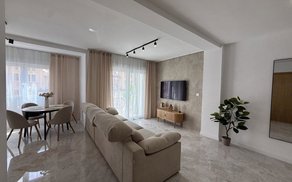 Torrevieja · Alicante REF #CSPX-12284 · Apartment 1635803970