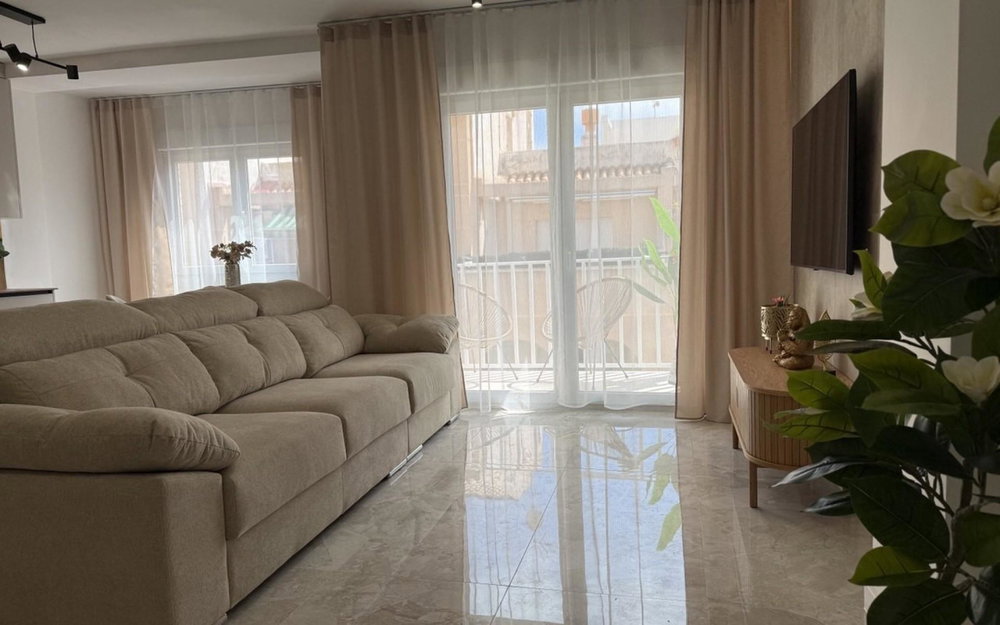 Torrevieja · Alicante REF #CSPX-12284 · Apartment 1635803970