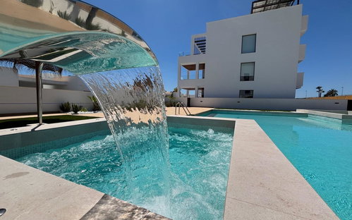 Los Alcazares · Murcia REF #CSPX-32477 · Apartment 4115318945