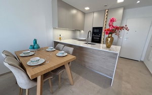 Los Alcazares · Murcia REF #CSPX-32477 · Apartment 4115318945