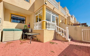 Guardamar Del Segura · Alicante REF #CSPX-98099 · Townhouse 1972698090