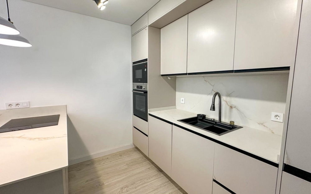 Torrevieja · Alicante REF #CSPX-33598 · Apartment 703251901