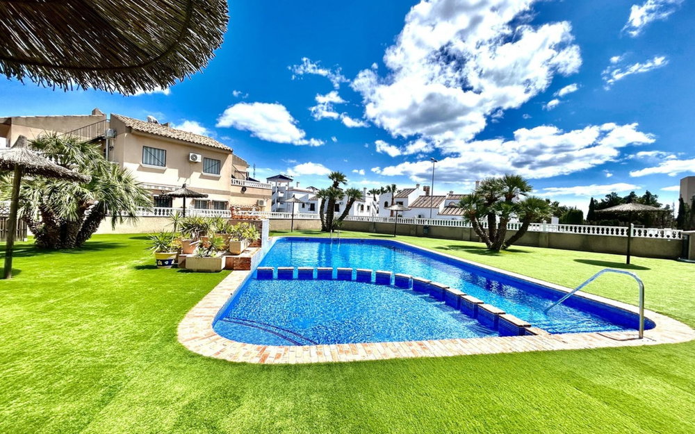 Villamartin · Alicante REF #CSPX-63319 · Apartment 584755051