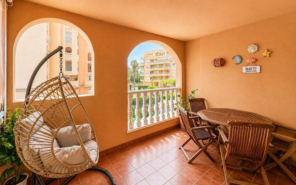 Torrevieja · Alicante REF #CSPX-50874 · Apartment 1104573424