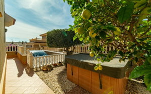Los Altos · Alicante REF #CSPX-74442 · Villa 2025008412