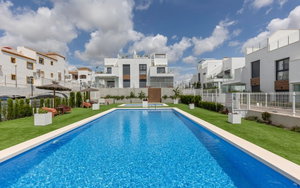 Orihuela · Alicante REF #CSPX-47980 · Apartment 2242351791