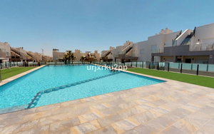 Torrevieja · Alicante REF #CSPX-20658 · Apartment 2682802978