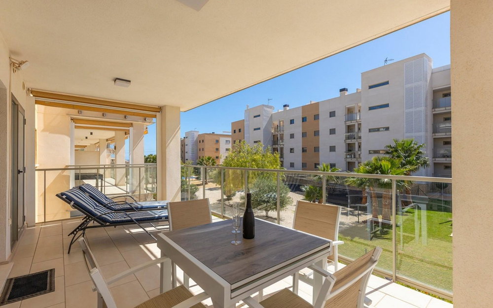 Villamartin · Alicante REF #CSPX-70775 · Apartment 553162900