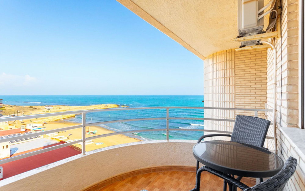 Torrevieja · Alicante REF #CSPX-94393 · Apartment 862139334