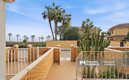 Los Alcazares · Murcia REF #CSPX-31586 · Apartment 1837931261