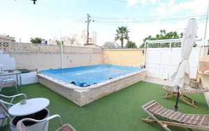 Torrevieja · Alicante REF #CSPX-34214 · Townhouse 4976373