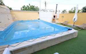 Torrevieja · Alicante REF #CSPX-34214 · Townhouse 4976373