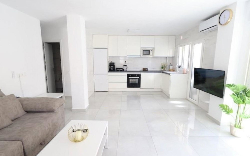 Torrevieja · Alicante REF #CSPX-24628 · Apartment 391356565