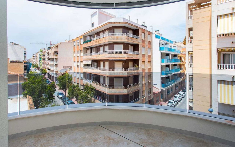 Torrevieja · Alicante REF #CSPX-24716 · Apartment 583057698