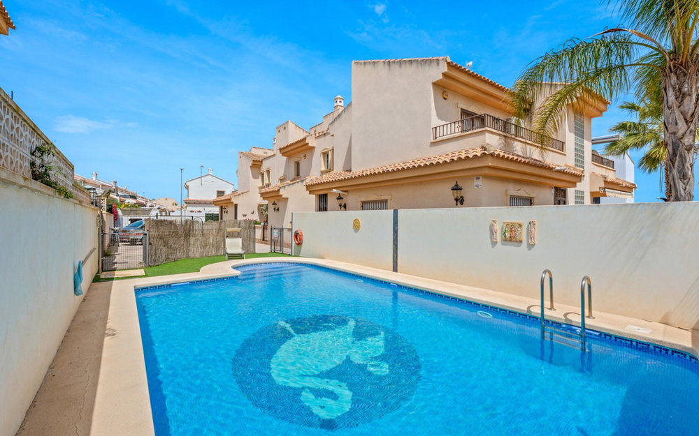 San Miguel De Salinas · Alicante REF #CSPX-79534 · Townhouse 3054256135