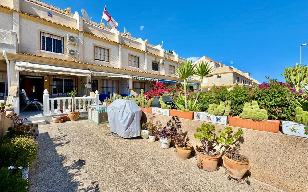 Villamartin · Alicante REF #CSPX-63385 · Townhouse 3413567743