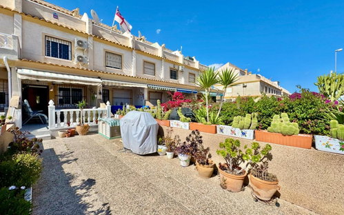 Villamartin · Alicante REF #CSPX-63385 · Townhouse 3413567743