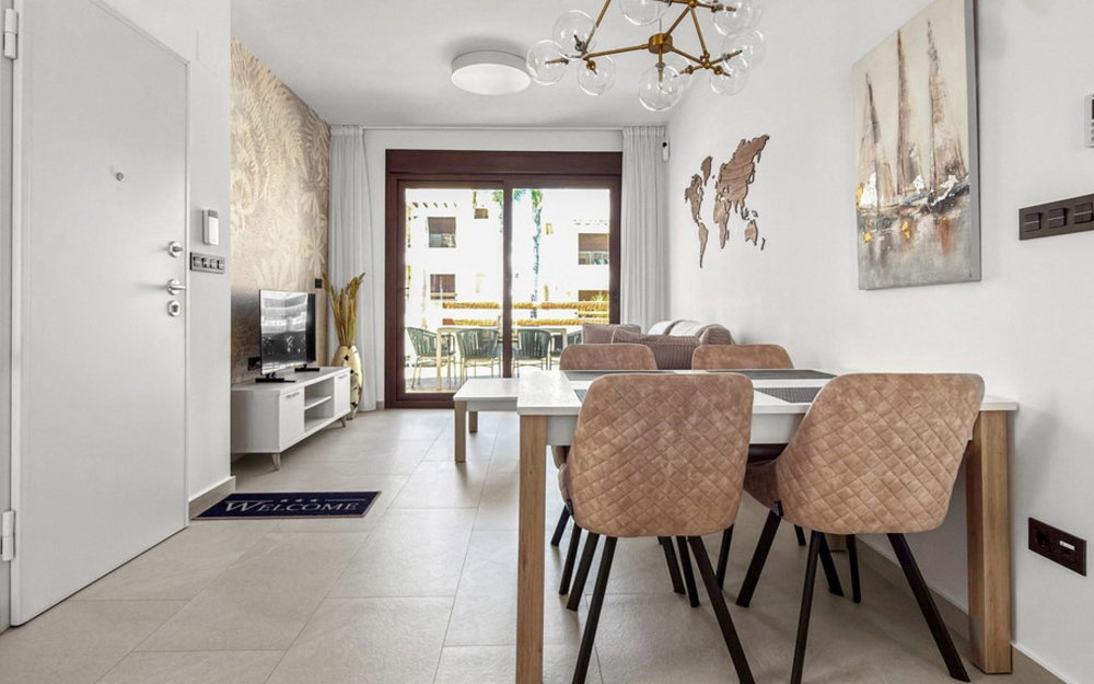 Torrevieja · Alicante REF #CSPX-49561 · Apartment 2916591060