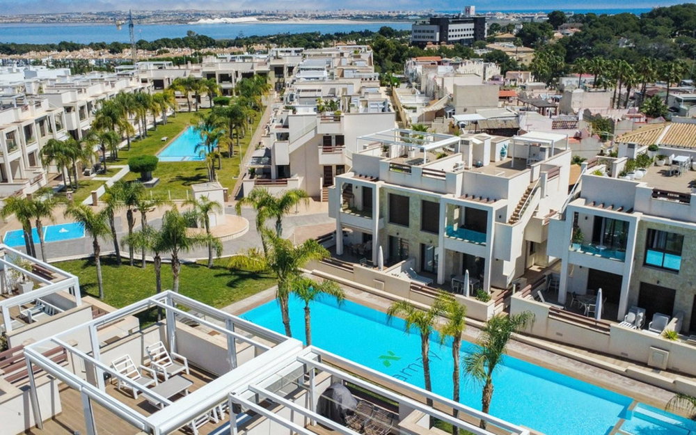 Torrevieja · Alicante REF #CSPX-49561 · Apartment 2916591060