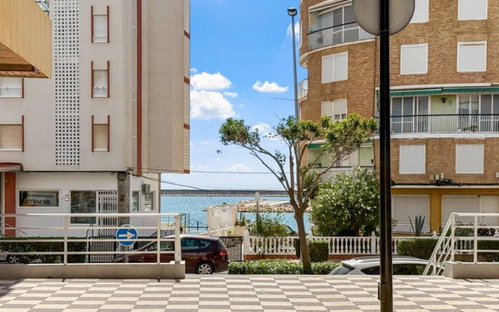 Torrevieja · Alicante REF #CSPX-26170 · Apartment 3339360431