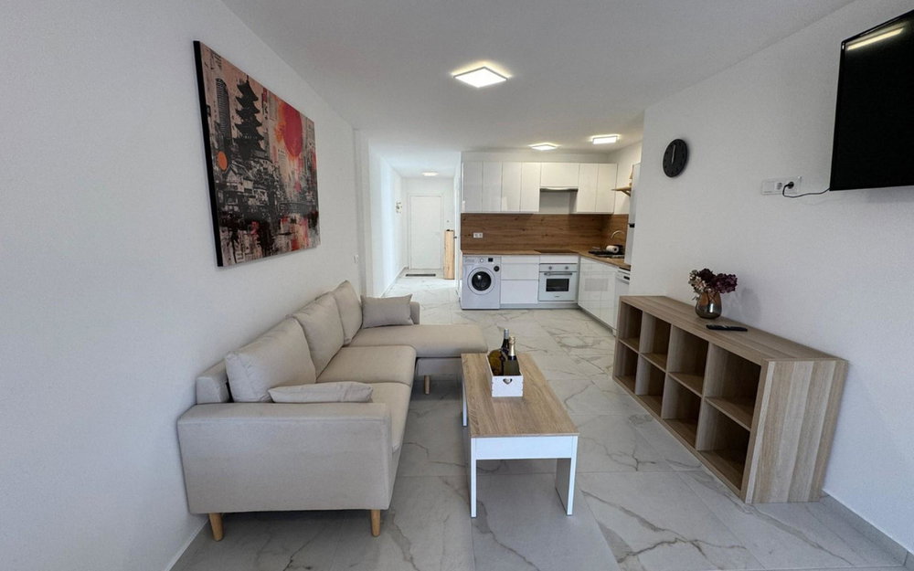 Torrevieja · Alicante REF #CSPX-93756 · Apartment 3361667916