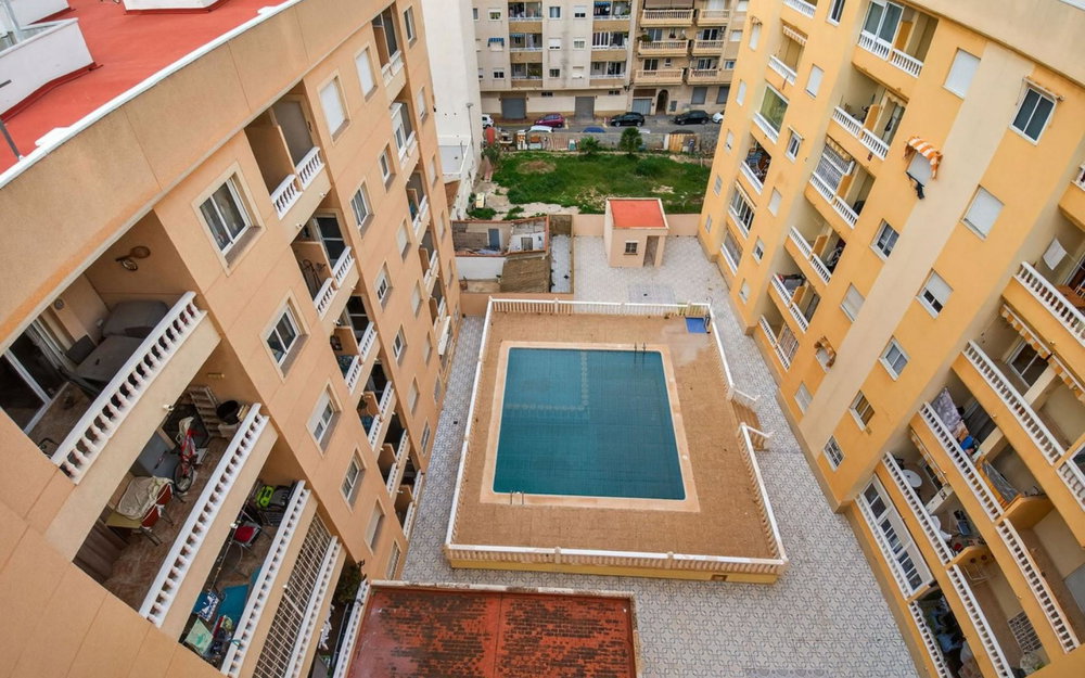 Torrevieja · Alicante REF #CSPX-44713 · Apartment 3947108959