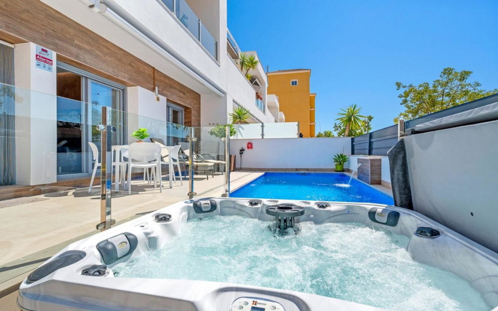 Formentera Del Segura · Alicante REF #CSPX-27641 · Townhouse 707851241
