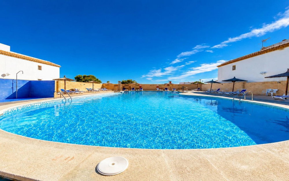 Torrevieja · Alicante REF #CSPX-80118 · Townhouse 3736800706