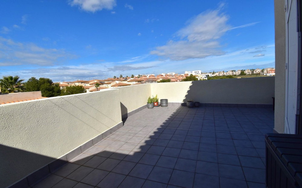 Playa Flamenca · Alicante REF #CSPX-92389 · Villa 664880259