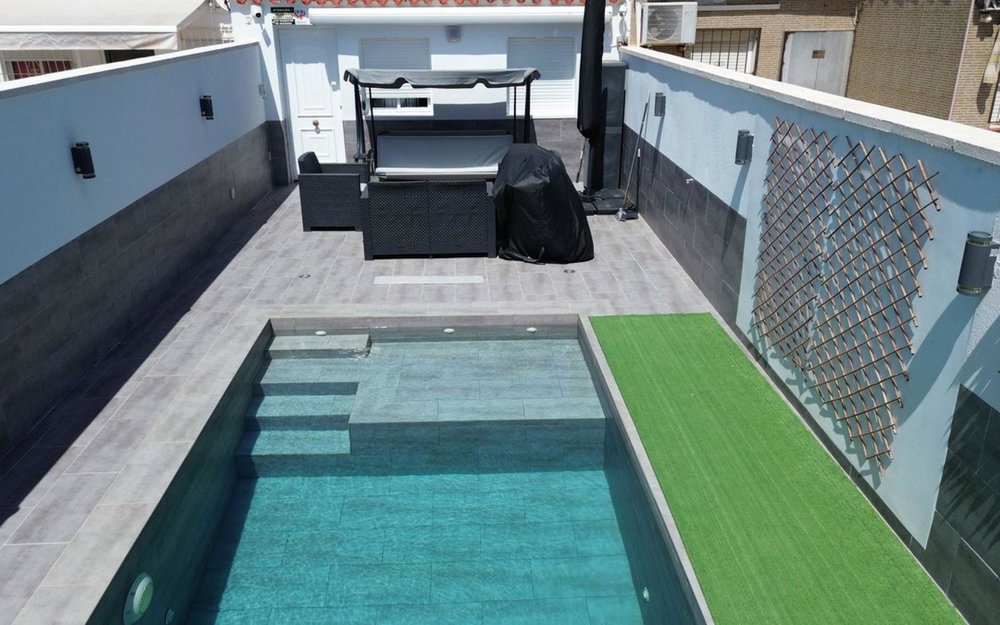 Torrevieja · Alicante REF #CSPX-44818 · Townhouse 4053221172