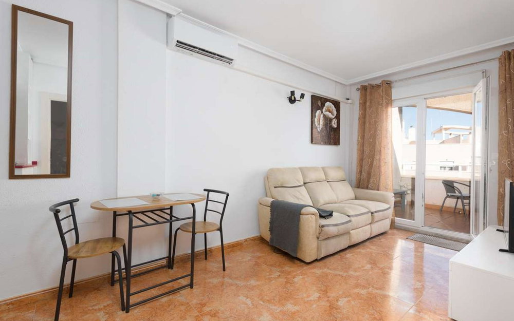 Torrevieja · Alicante REF #CSPX-14689 · Apartment 2467085441
